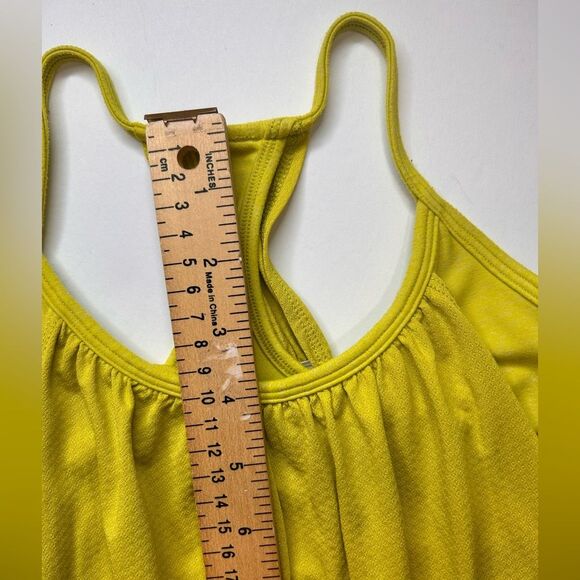 Lululemon Women’s No Limits Tank Top Sport Bra Lime Green Yellow Size 4 - Picture 8 of 16